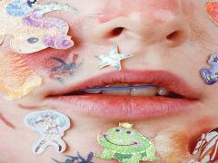 絶賛派手疲れ中。トリミングネイルの程よいポップさが丁度よいラストサマー♩