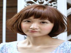 抜け感重視♪小顔効果も抜群のふんわりボブでトレンドヘアを実現！