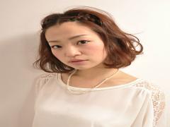 サイドも自信アリ！編み込みで横顔もかわいく♡