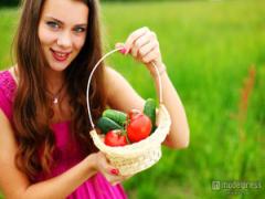 夏は「赤」でスリムをつくる！効果的な食材5つ