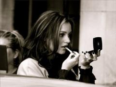 それ雑菌だらけかも？清潔にすべき美容アイテム4つをチェック！