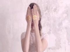 その肌、諦めるのはまだ早い。悩ましいニキビ肌に本当に効くスキンケア傑作選