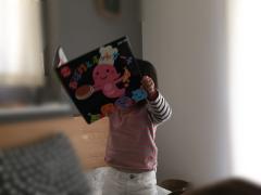 読書の秋はネイルに絵本モチーフのネイルでほっこり過ごしましょう♪