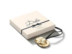 小さなお花のネックレス。DOLCE&amp;GABBANAから練り香水が発売＊