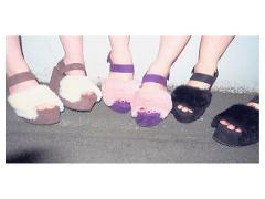 女の子だから許してね♡A/Wにぴったり、新感覚ふんわり#ファーネイルカタログ