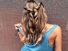 簡単Stepで毎日"可愛い"が続く一週間の”こなれヘアアレンジ”７変化