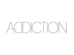 【ADDICUTION】ホリデーシーズンに向けて選ばれたコスメがセットに♡12月4日発売！