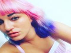 ゴテゴテネイルはもう古い？なら大人可愛いゴテゴテネイルを楽しみましょ♡