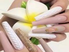 飾りすぎないのがいい。シンプルなジェルネイルカタログ