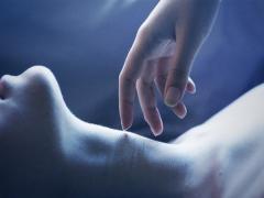 女度120％上げるにはほっそり首トリオを目指して。美首を叶える首痩せ法