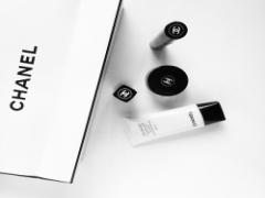 CHANELが私のオンナを上げる。知る人ぞ知るひっそり人気な美容ツール4選