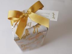 チョコレートを渡す指先もラッピングして♡リボンネイルカタログ