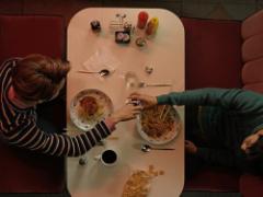 あの人と食べたいあの味がある。洋食の街、東京で味わう王道オムライス