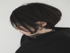 子供っぽいなんて言わせない！ショートヘアは黒髪がかっこいい