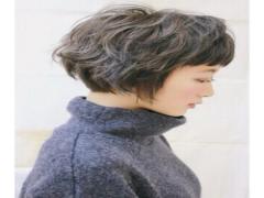 ふんわりが可愛い。ショートパーマで大人の女性を演出♡