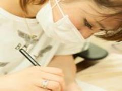 爽やかで透明感のある指先に♡ガーリーシンプルな「パステルブルー」ネイルはいかが？