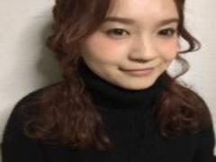 水彩画のように薄く、やわらか。シアーカラーが髪にほんのり色気とオシャレ感をプラス