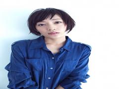 黒髪美女って憧れる...。艶のある綺麗なヘアスタイルを目指しましょ♡