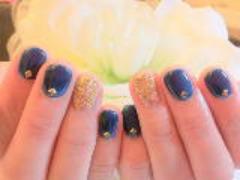 ちょっと強めのワタシ。＋スタッズネイルで指先をおしゃれに