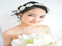 結婚式の髪飾りはとびっきり可愛いのをつけて♡目指せハッピーウエディング