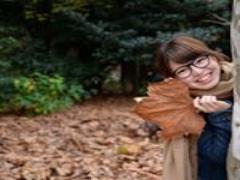 苺狩りに行くのなら。いちごにぴったりなネイルで可愛い写真を残すのです♡