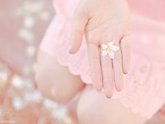 春のメロディをそっと閉じ込める。音で感じる、春の訪れネイルカタログ