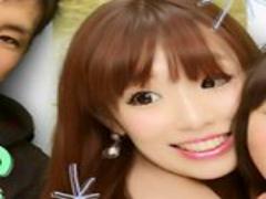 さりげない可愛さが光ります♡正式な場でもOKな春のナチュラルネイル