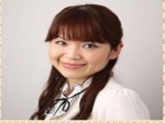 たまには子どもっぽく。ラブリーな「いちごネイル」で季節感を出してガーリーに♡