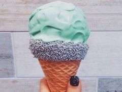 ミントグリーンで指先を爽やかに色づけましょう♡おすすめネイルデザイン