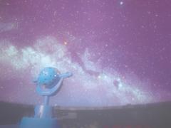 プラネタリウムを見ながら岩盤浴？楽しみながらデトックスできる進化系岩盤浴3選