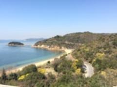 瀬戸内海に浮かぶアートな直島。憧れのホテルに宿泊してみませんか？