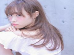 ツヤも透明感も欲しい**ラベンダーアッシュが欲張り女子の願いを叶える髪色