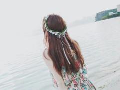 5分以内で簡単！ゆるポニーテールで“こなれ”を取り入れて♡