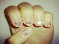 次のブームは、クリアネイル！オシャレがたくさん詰まったネイルデザインご紹介