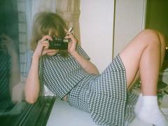 表と裏のような二面性が好きなの。ツートンネイルで作る私の5日間コーデ×ネイル