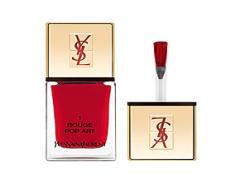 指先を上品に色っぽく彩りませんか？夏の日差しに映えるレディな赤