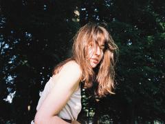 手はダメでも足ならできる♡サンダルとの相性も考えた本気のフットネイル