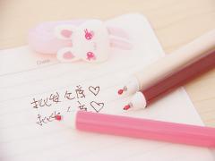 ノートの端っこの可愛い世界。ゆるーいイラストにほっこり♡な落書きネイル