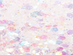 そのきらめき、目が離せない♡主役級な指先を作ってくれるグリッターネイル