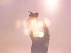  指先に"想い"をこめて。イニシャルをこっそり仕込んだネイルは私だけの特別