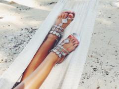 来る！サンダルの季節。フットネイルにもこだわって♡