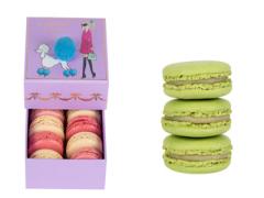 食べ終わったら小物入れにしたい！LADUREE 2016秋の新作"ポンポン付きマカロン"