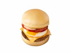 マック、「月見バーガー」に初の“満月”登場 ゆずの和スイーツも