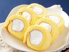 抹茶×小倉の黄金タッグ♡ローソンから「もち食感ロール 宇治抹茶」が8/16新発売