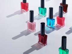 万能くすみカラーを試すならまずコレから。アディクション人気Top3で作る最旬夏ネイル