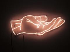 鮮やかな色、いろいろ。“パッキリ単色カラー”でセルフネイルもおしゃれ度UP