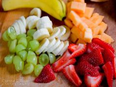 そのままじゃもったいない♡コンビニで買えるカットフルーツのアレンジレシピ10連発