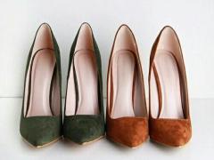 3つの秋靴から選ぶネイルデザイン。サッと脱いでも統一感を感じるネイルでお洒落女子を目