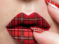 可愛すぎない落ち着きが好き♡秋色に溶け込む“チェックネイル”で上品な指先に