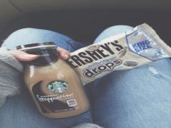 ころんっと口に運びたくなる可愛さ♡HERSHEY'Sから「ハーシーボール」が新発売